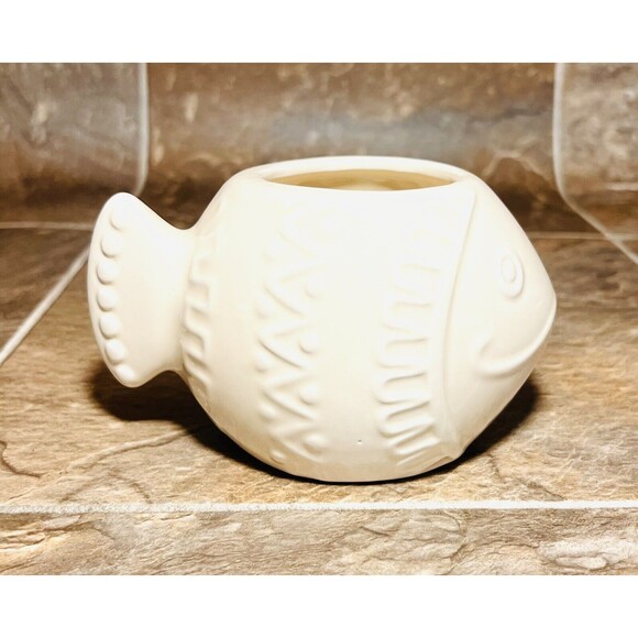 Fish Ceramic Succulent Planter Pot - White - New - Picture 4 of 6